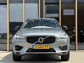 Volvo XC60 2.0 T8 Twin Engine AWD R-Design Pano | Elec Trekhaak | Camera | / 26