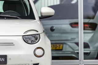 Fiat 500 RED 42 kWh | Camera | Carplay | Stoelverw. / 19