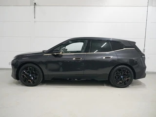BMW iX xDrive40 Skylounge CoPilot | Elektr. Trekhaak | Harman Kardon / 5