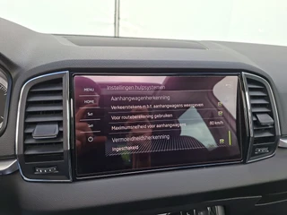 Škoda Karoq 1.5 TSI ACT Style Pano 360° Carplay Trekhaak Business Sportline / 26