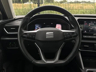Seat Leon Sportstourer 1.0 eTSI FR Business Intense | Carplay | PDC | ACC | Stoelverwarming | / 17