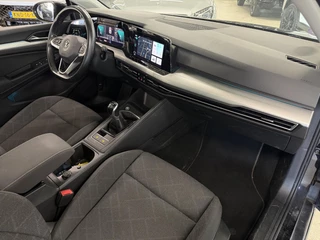 Volkswagen Golf 1.5 TSI Style | Pano | Navi | Winterpakket | ACC | Virtual Cockpit | PDC ( Vestiging - Nieuwegein ) / 11