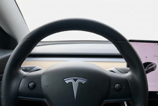 Tesla Model 3 Stnd.RWD Plus 60 kWh Pano | Leder | Autopilot / 13