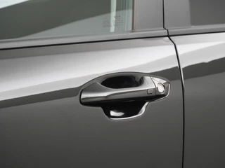 Kia Stonic 1.0 T-GDi MHEV DynamicPlusLine  - Apple Carplay/Android Auto - Cruise Control - Climate Control - Navigatie - Stuur/Stoel Verwarming - Fabrieks garantie tot 04-2032 of 150.000km fabrieksgarantie / 18