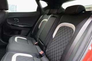 Kia Cee'd 1.0 T-GDi GT-Line | Camera | Cruise | Clima | 120 PK | Navi | LM Velgen | / 36
