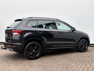 Škoda Karoq 1.5 TSI ACT Sportline Business Trekhaak Adap.Cruise Camera Stoelverw Orig.NL Voll.Onderhouden! / 44