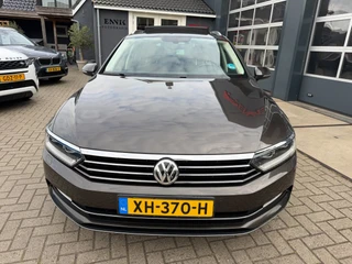 Volkswagen Passat Variant 1.4 TSI ACT Highline Business R / Pano / Massage / Camera / Sportleder / Trekhaak / Zeer mooie auto ! / 15