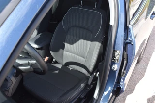 Ford Focus Wagon 1.0 EcoBoost Hybrid Titanium Winter Pack | NL-Auto | 1ste eigenaar | Carplay | Stoelverwarming | Full LED | Historie / 34
