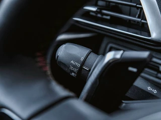 Peugeot 3008 1.2 PureTech Première | NAVI | CLIMA | PDC | / 16
