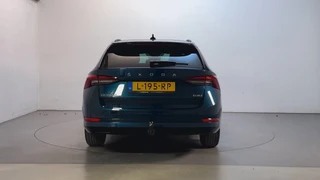 Skoda Octavia Combi 1.0 e-TSI 110pk DSG Ambition Navigatie Trekhaak App-Connect DAB+ / 10