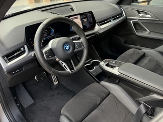 BMW X1 xDrive25e M-sport Camera | Panorama-dak | Keyless | / 14
