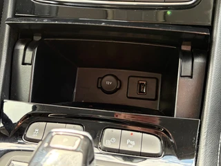 Opel Grandland X 1.6 Turbo Hybrid Business Edition / 20