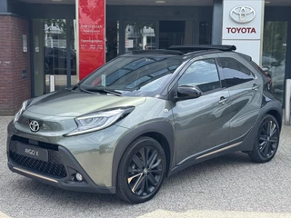 Toyota Aygo X PREMIUM CABRIO KEYLESS PARK-SENSOREN STOELVERWARMING APPLE/ANDROID LM-VELGEN 18"