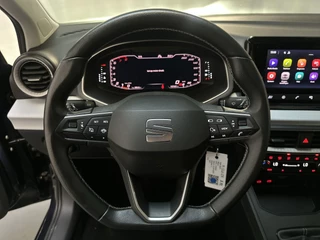 Seat Ibiza 1.0 EcoTSI Style Business Connect Virtual Cockpit Stoelverwarming Parkeersensoren DAB+ / 7