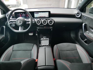 Mercedes A-klasse 250 e AMG Line Sfeer| Camera| Fabr Garantie / 5