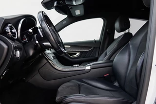 Mercedes-Benz GLC Coupé 250 4MATIC Premium AMG Line l 360° Camera l Blindspot l Keyless / 9