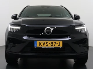 Volvo XC40 Recharge Plus SOH 92%| PILOT ASSIST ACC| ELEKTRISCHE ACHTERKLEP| DODE HOEK SENSOR |WARMTEPOMP| STOEL + STUURVERWARMING| ACHTERUITRIJCAMERA| RIJKLAAPRIJS INCL. 12 MND BOVAG GARANTIE| / 40