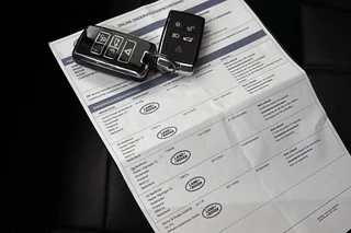 Land Rover Range Rover Evoque 1.5 P300e AWD SE Leder Memory Stuur-Stoelverwarming Camera / 30