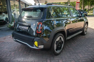 Renault 4 comfort range evolution 52 kWh | Dakrails | Privacy Glass | All Weather Banden | Camera / 13