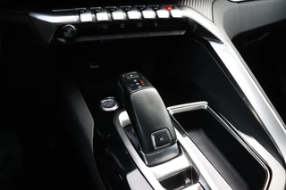 Peugeot 3008 1.2 PureTech Allure | AUT. | 360° CAMERA | PANO-DAK | CRUISE | NAVI | APPLE CARPLAY | / 25