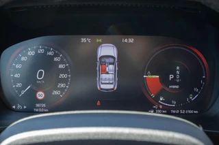 Volvo XC40 1.5 T4 PHEV Plus Dark Camera|Memory|R-Design pack / 25