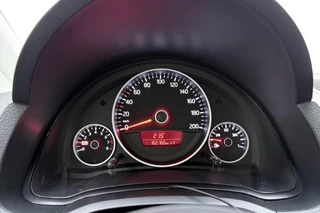 Volkswagen up! 1.0 take up! BlueMotion / 22