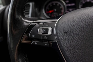 Volkswagen Golf 1.0 TSI Comfortline  | Carplay | ACC | Stoel verw. / 34