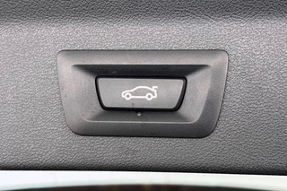 BMW X3 xDrive30e Panoramadak Merino Leder Apple CarPlay Achteruitrijcamera / 43