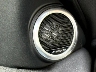 Land Rover Range Rover Evoque 1.5 P300e AWD R-Dynamic HSE  NL. Auto, Wrapped, Panoramadak / 12