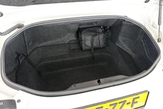 Fiat 124 Spider 1.4 MultiAir Turbo Lusso BOSE Keyless Stoelverwarming Achteruitrijcamera / 10