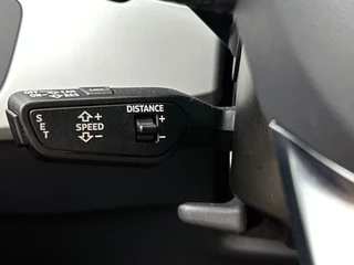Audi A4 Avant 35 TFSI S - Line | Automaat | Adaptive Cruise | Camera | Stoelverwarming | Navigatie | Leder / 23