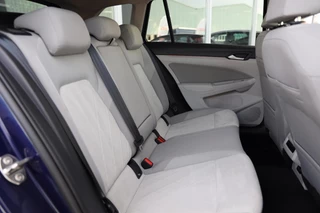 Volkswagen Golf Variant 1.0 eTSI Life Business|Automaat|LED|Stoel/Stuurverwarming|Apple carplay/Android auto| / 21