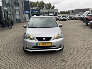 SEAT Mii 1.0 75pk 5D Style Sport / 4