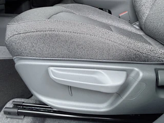 Kia EV2 Plus 61 kWh  - Navigatie - Achteruitrijcamera - Adaptief cruise control - Stoelverwarming - Stuurverwarming - Nieuw uit voorraad leverbaar / 20