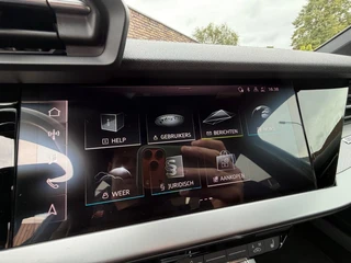 Audi A3 35 TFSI S-Line Automaat ACC B&O Black Style / 48
