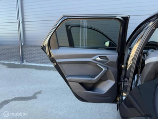 Audi A1 Sportback 25 TFSI Pro Line 23.000KM! CLIMA*CARPLAY*LED* / 24