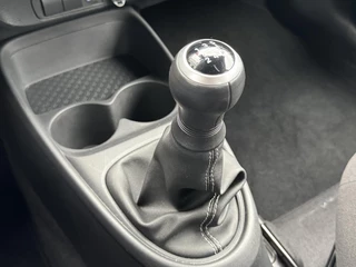 Toyota Aygo X PLAY / 11