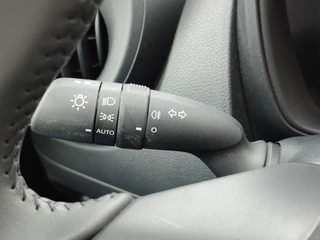 Toyota Aygo X PLAY 4S-BANDEN APPLE/ANDROID AD-CRUISE CAMERA BLUETOOTH AIRCO NL-AUTO EL-RAMEN/SPIEGELS / 16