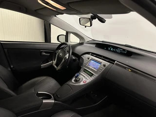 Toyota Prius 1.8 Plug-in Dynamic Business CAMERA NAVI ECC CRUISE TREKHAAK. / 16