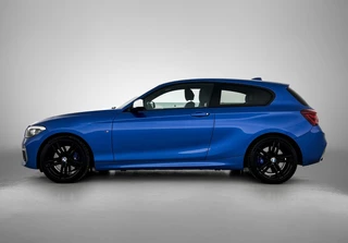 BMW 1-serie M140i xDrive Edition Shadow | Harman/Kardon | Stoelverwarming | Memory Stoelen | Leder / 4