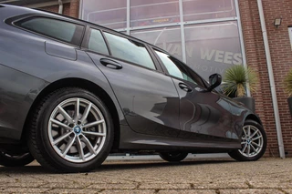 BMW 3-serie Touring 330e High Executive | 1e eigenaar | BTW auto | M-sport stuur | HiFi audio | Sportstoelen | Cruise control adaptief | Grootlichtassistent | Active Guard Plus / 46
