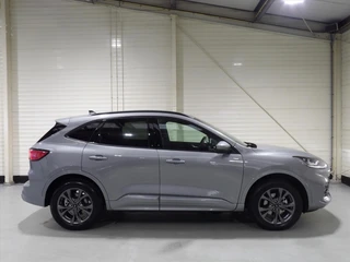Ford Kuga 2.5 PHEV e-CVT 225pk ST-Line X / 8