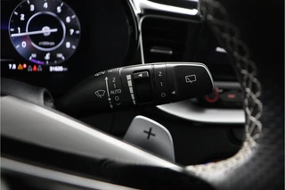 Kia XCeed 1.5 T-GDi GT-Line  - Automaat - Panorama dak - Stoel/Stuur verwarming - Navigatie - Climate Control - Achteruitrijcamera - Elektrische Achterklep - Fabrieksgarantie tot 06-2032 / 25