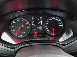 Seat Arona 1.0 TSI Reference / 20