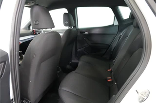 SEAT Arona 1.5 TSI EVO FR Business Intense  | 150 pk | Camera | Stl. verw. | Adaptive Cruise | / 16