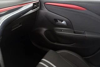 Opel Corsa 1.2 Turbo Hybrid Yes Automaat 1e Eigenaar 7 JAAR GARANTIE Apple CarPlay 17" NL Auto / 32