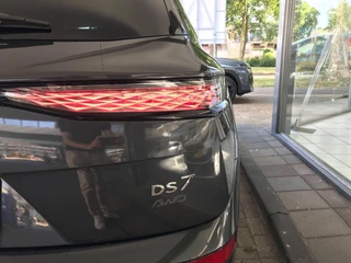 DS DS 7 1.6 PHEV 300 4x4 Pallas / 11