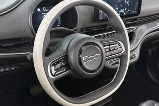 Fiat 500 C La Prima 42 kWh Cabrio Leder Stoelverwarming Achteruitrijcamera 17" / 14