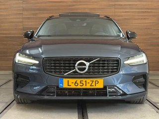 Volvo V60 2.0 B3 R-Design | Panoramadak | Harman Kardon | 360 Camera | Apple carplay & Android Auto / 13