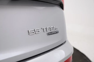 Audi Q5 Sportback 55 TFSI e S edition  Electrische trekhaak, Apple carplay / Android auto, Panorama dak, S line! / 11